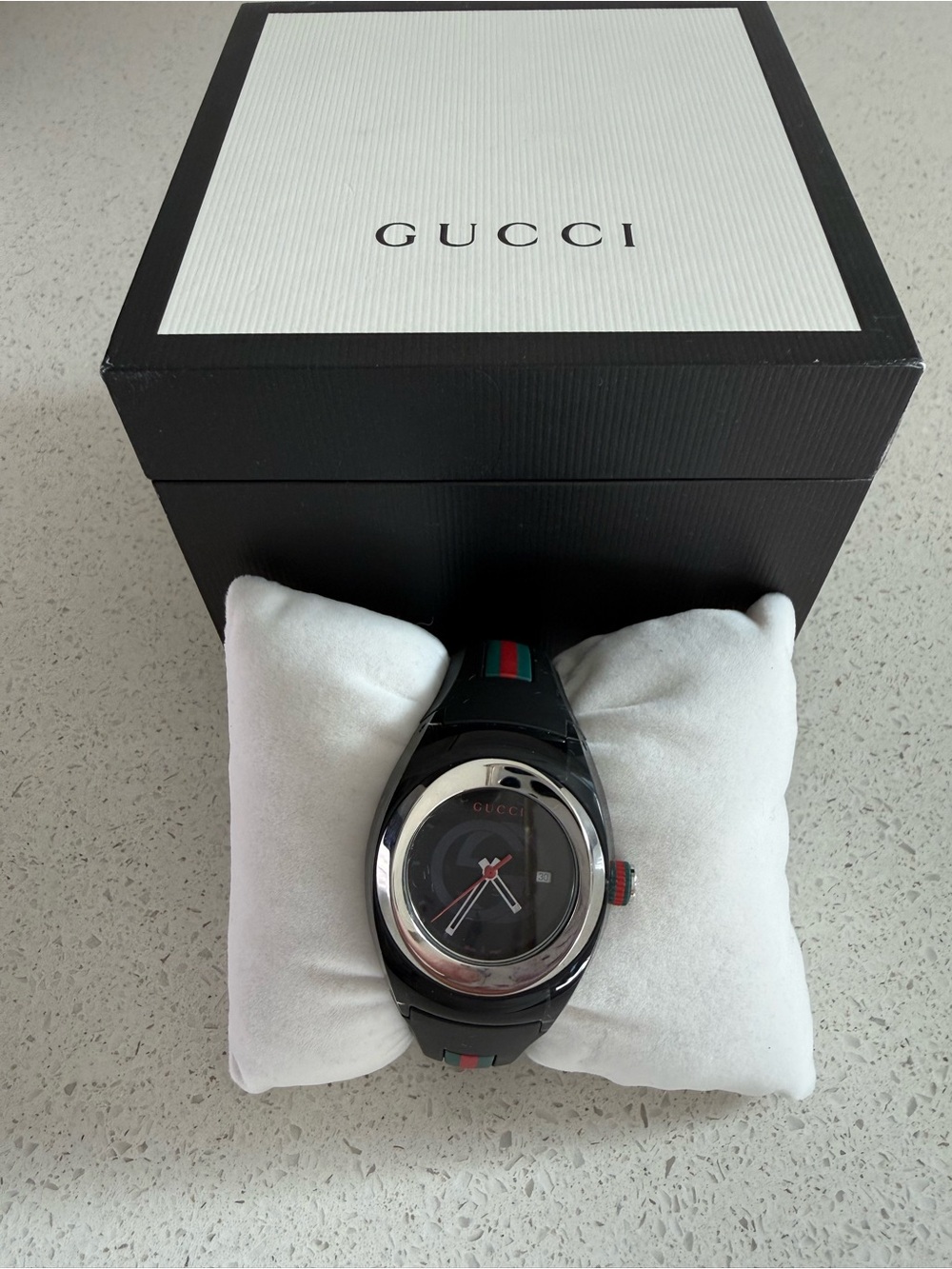 Gucci Sync - Medium Rubber Strap Watch, 36mm